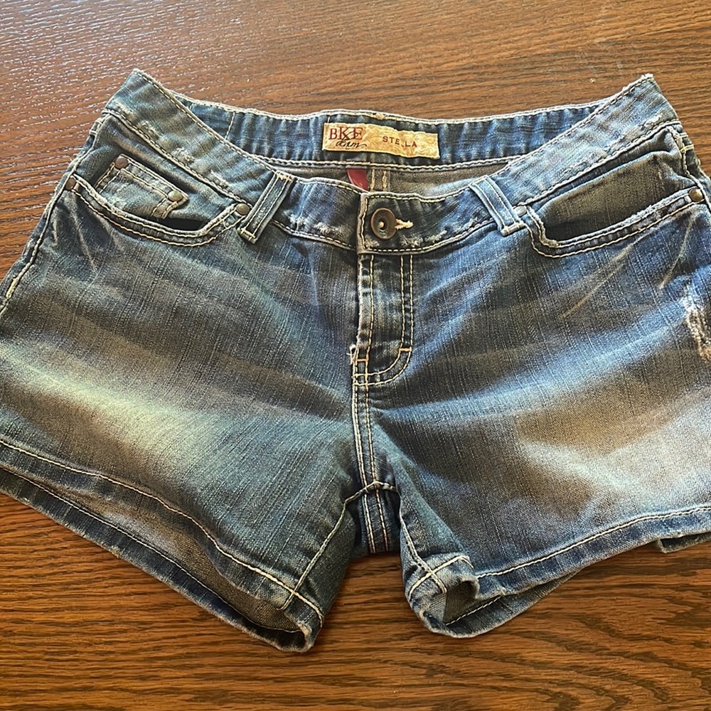 BKE shorts stretch size 30